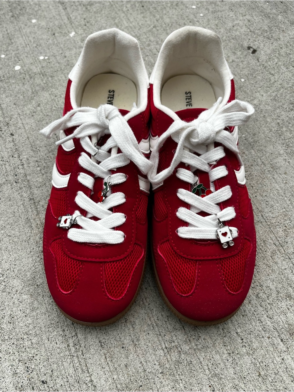 Steve Madden women’s Red and White Lace-Up Sneakers